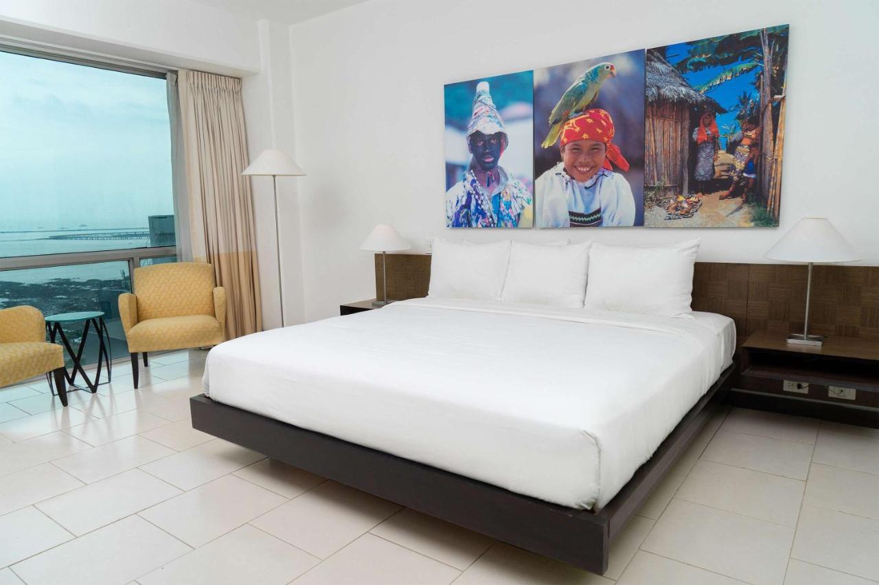 Decapolis Hotel ปานามาซิตี้ ภายนอก รูปภาพ A bedroom at the hotel
